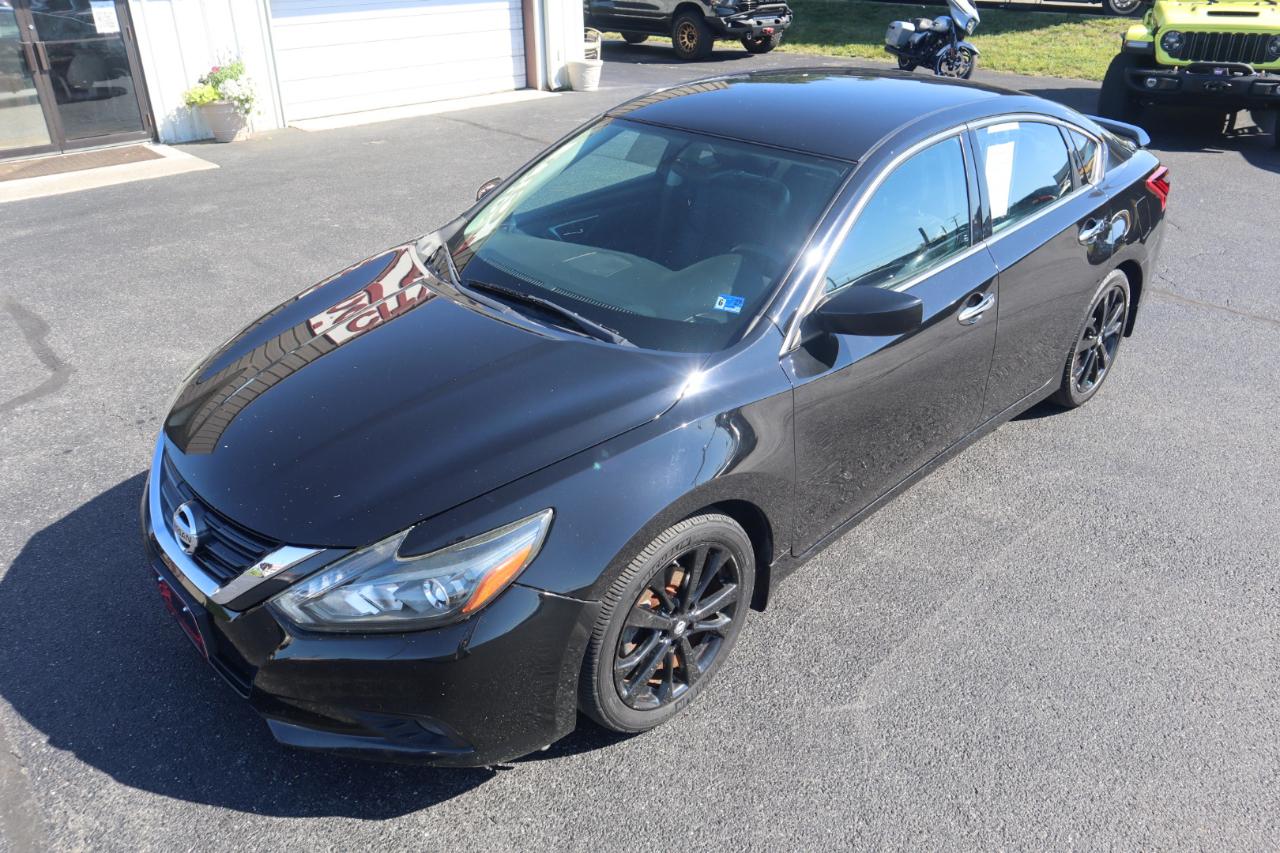 Nissan Altima 2.5 SR Sedan 2017