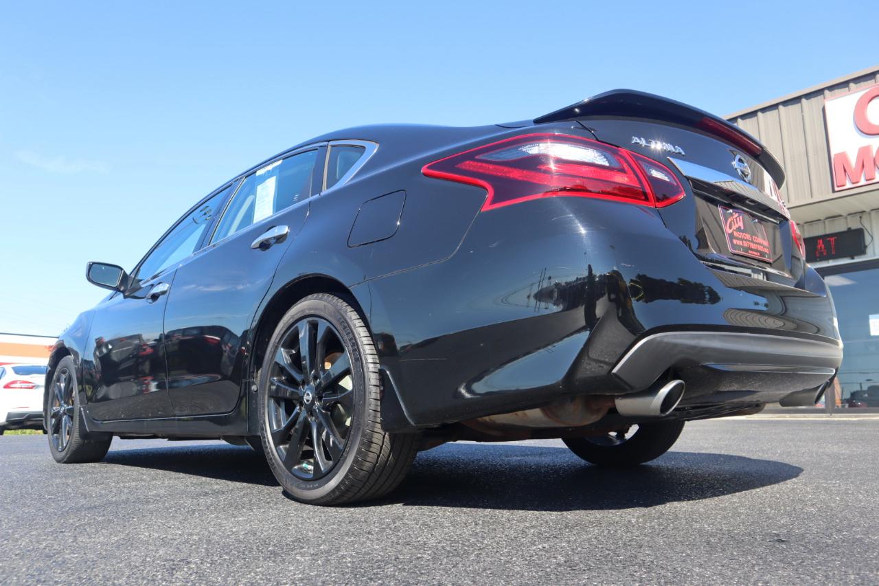 Nissan Altima 2.5 SR Sedan 2017