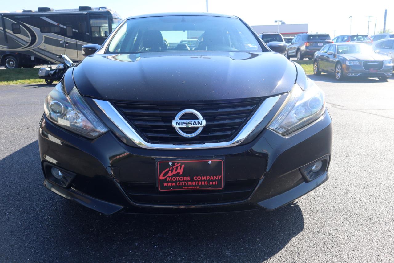 Nissan Altima 2.5 SR Sedan 2017