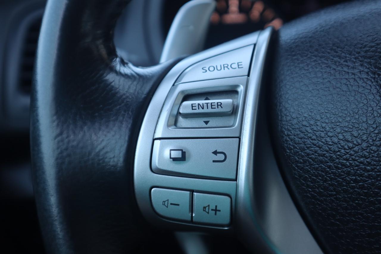 Nissan Altima 2.5 SR Sedan 2017
