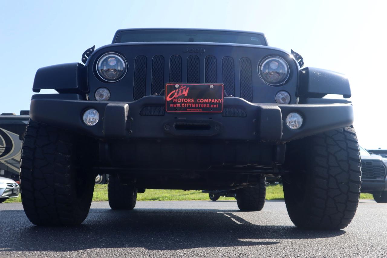 Jeep Wrangler Unlimited 4WD 4dr Sahara 2015