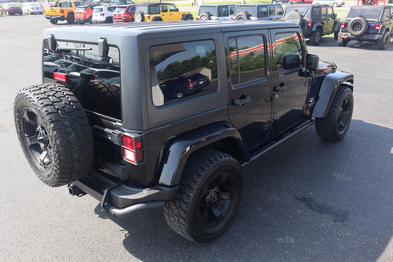 Jeep Wrangler Unlimited 4WD 4dr Sahara 2015