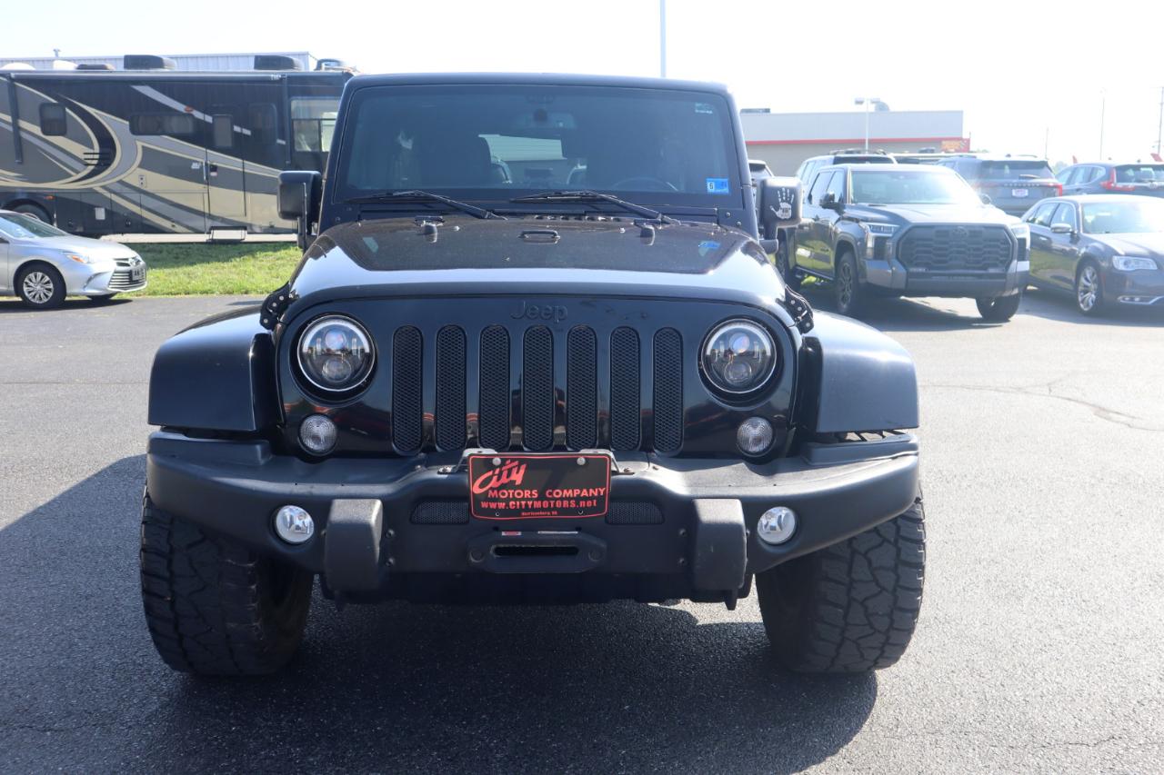 Jeep Wrangler Unlimited 4WD 4dr Sahara 2015