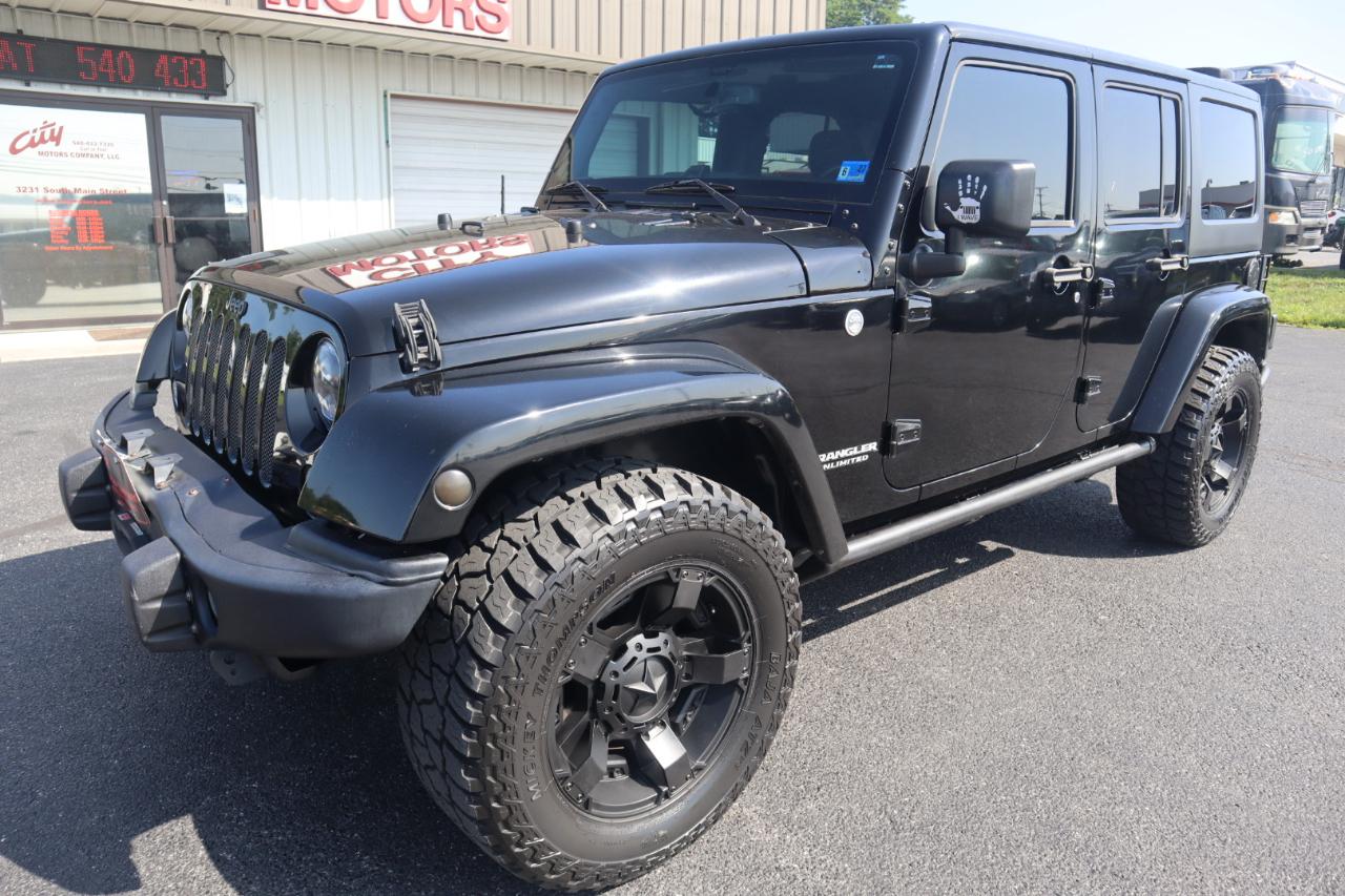 Jeep Wrangler Unlimited 4WD 4dr Sahara 2015