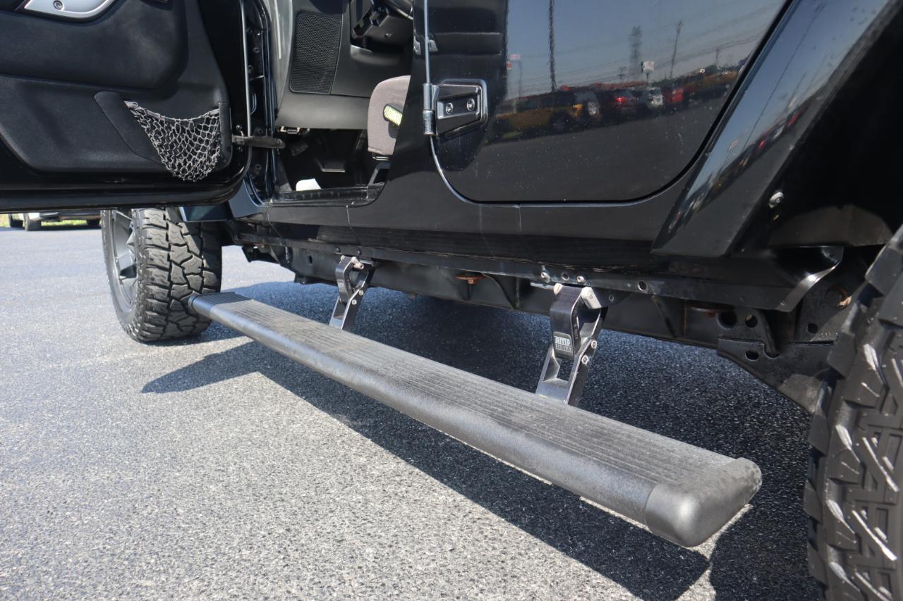 Jeep Wrangler Unlimited 4WD 4dr Sahara 2015