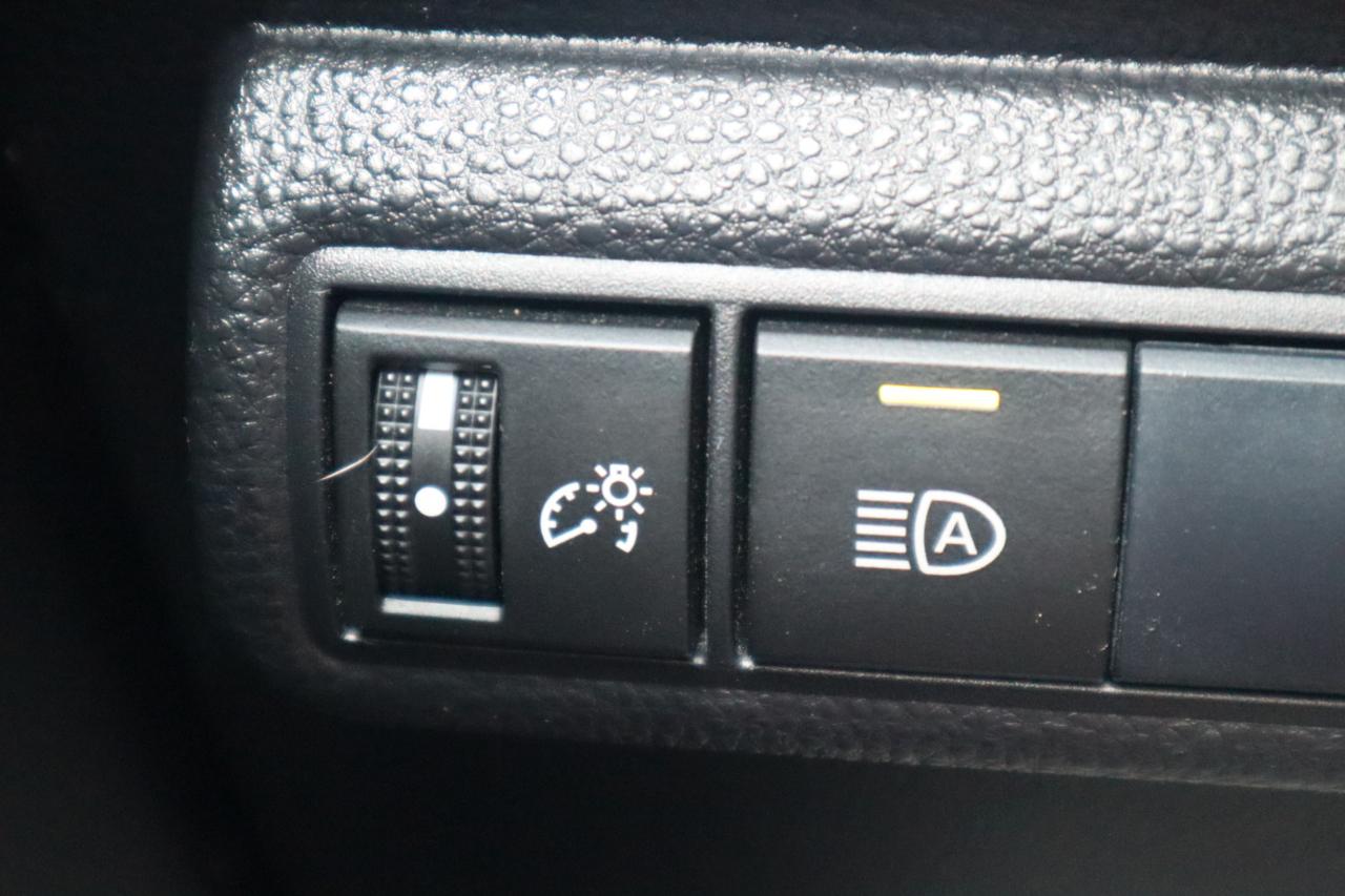 Toyota Corolla LE CVT (Natl) 2020