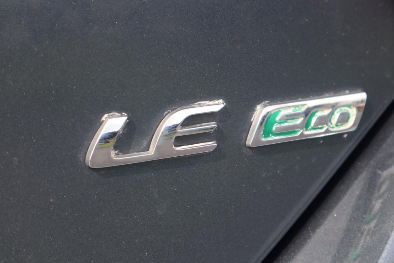 Toyota Corolla 4dr Sdn CVT LE ECO (Natl) 2014