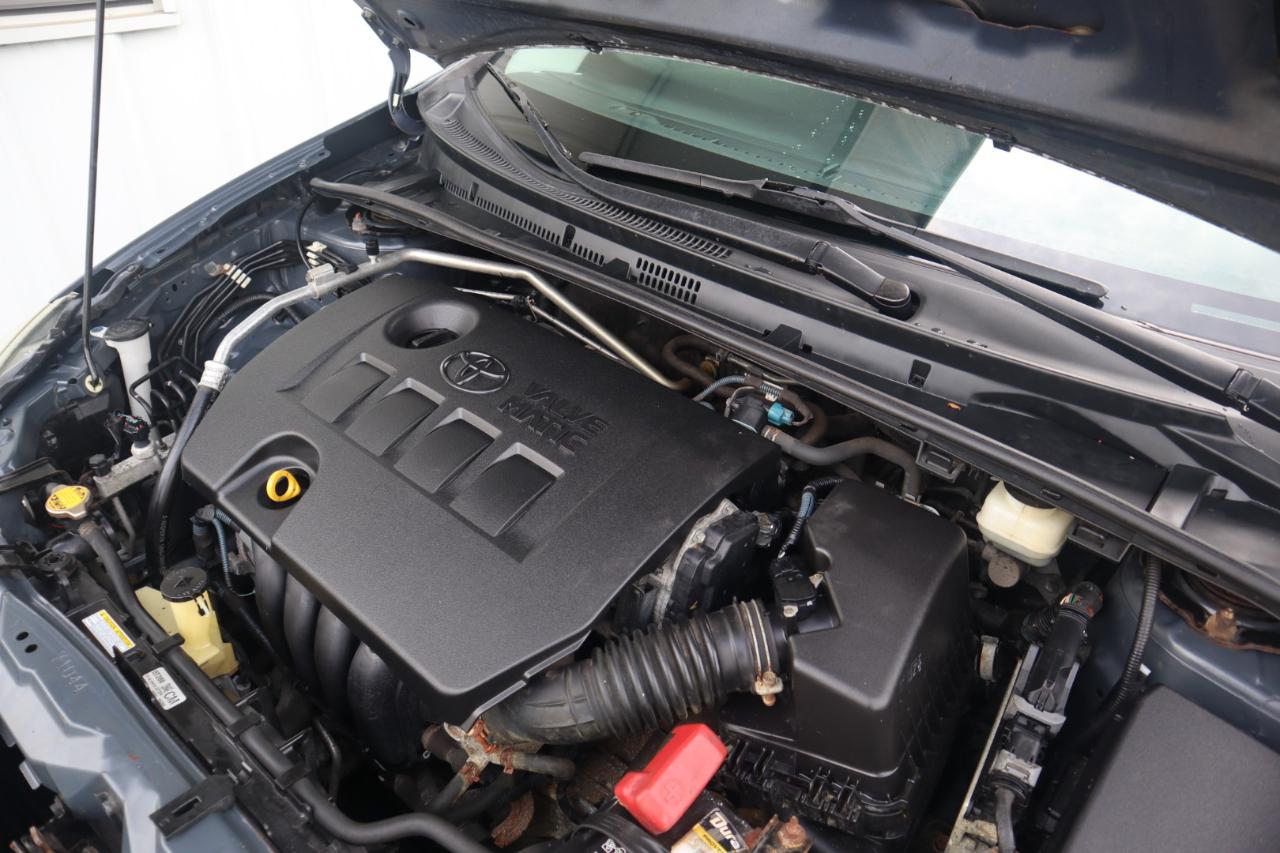 Toyota Corolla 4dr Sdn CVT LE ECO (Natl) 2014