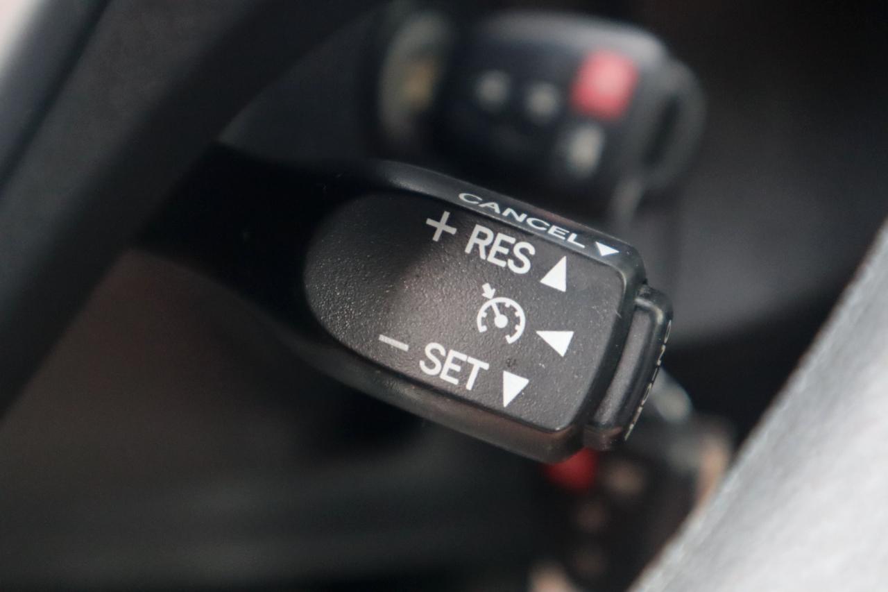 Toyota Corolla 4dr Sdn CVT LE ECO (Natl) 2014