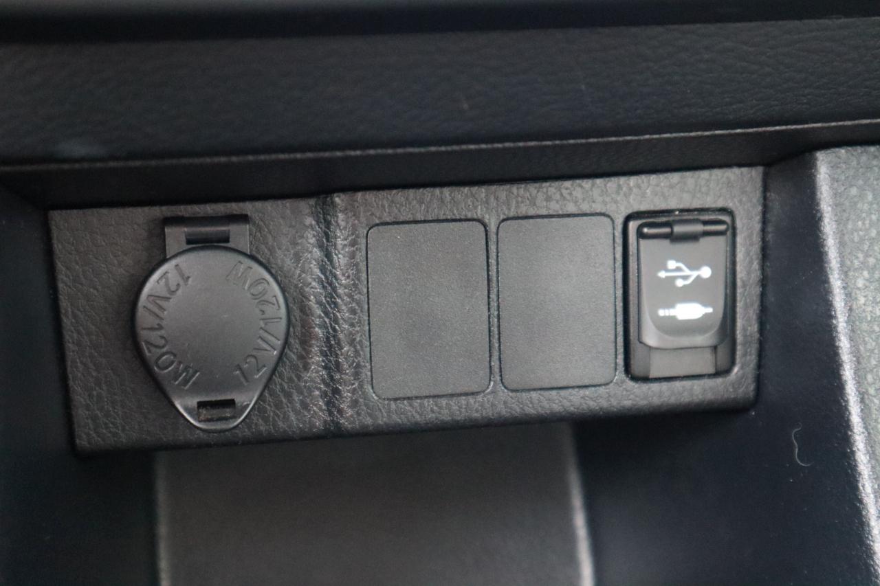 Toyota Corolla 4dr Sdn CVT LE ECO (Natl) 2014