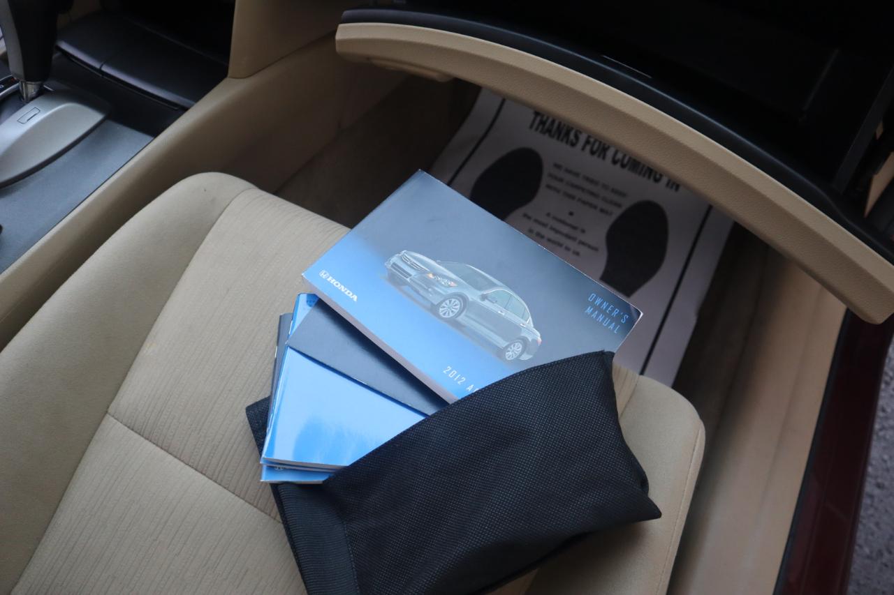 Honda Accord Sdn 4dr I4 Auto LX Premium 2012