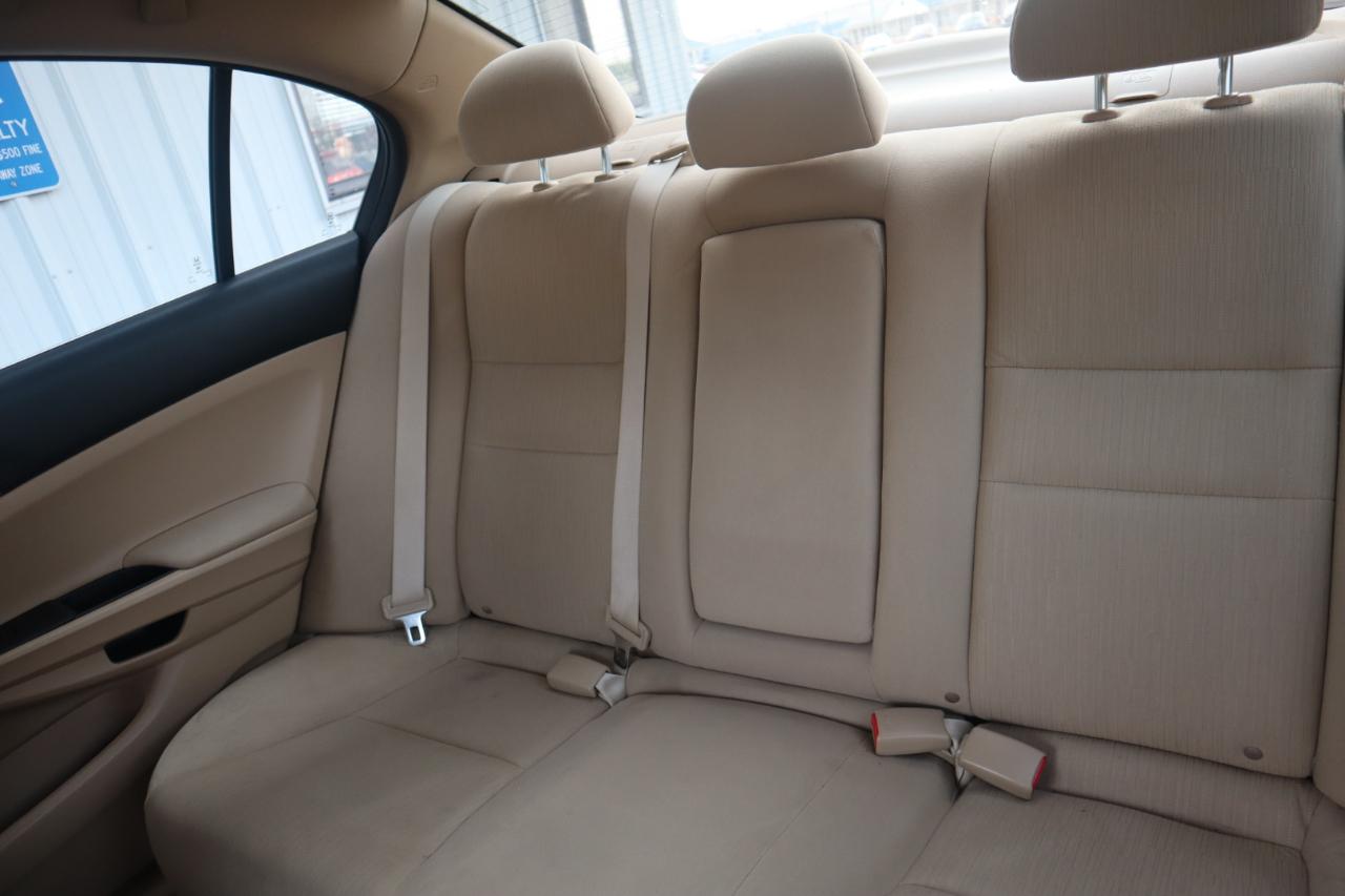 Honda Accord Sdn 4dr I4 Auto LX Premium 2012