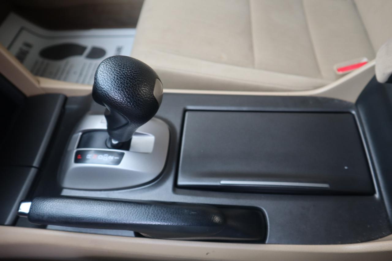 Honda Accord Sdn 4dr I4 Auto LX Premium 2012