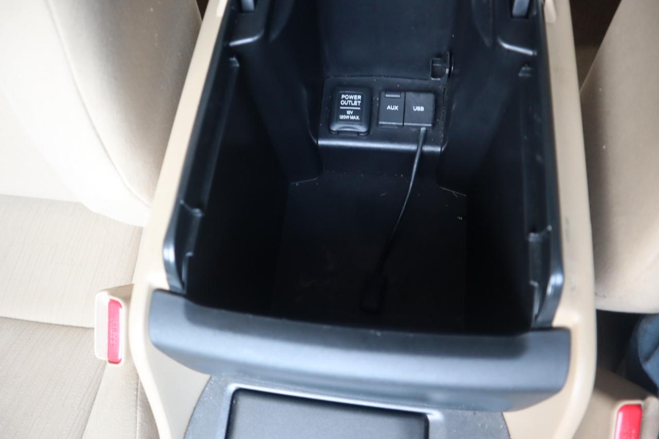 Honda Accord Sdn 4dr I4 Auto LX Premium 2012