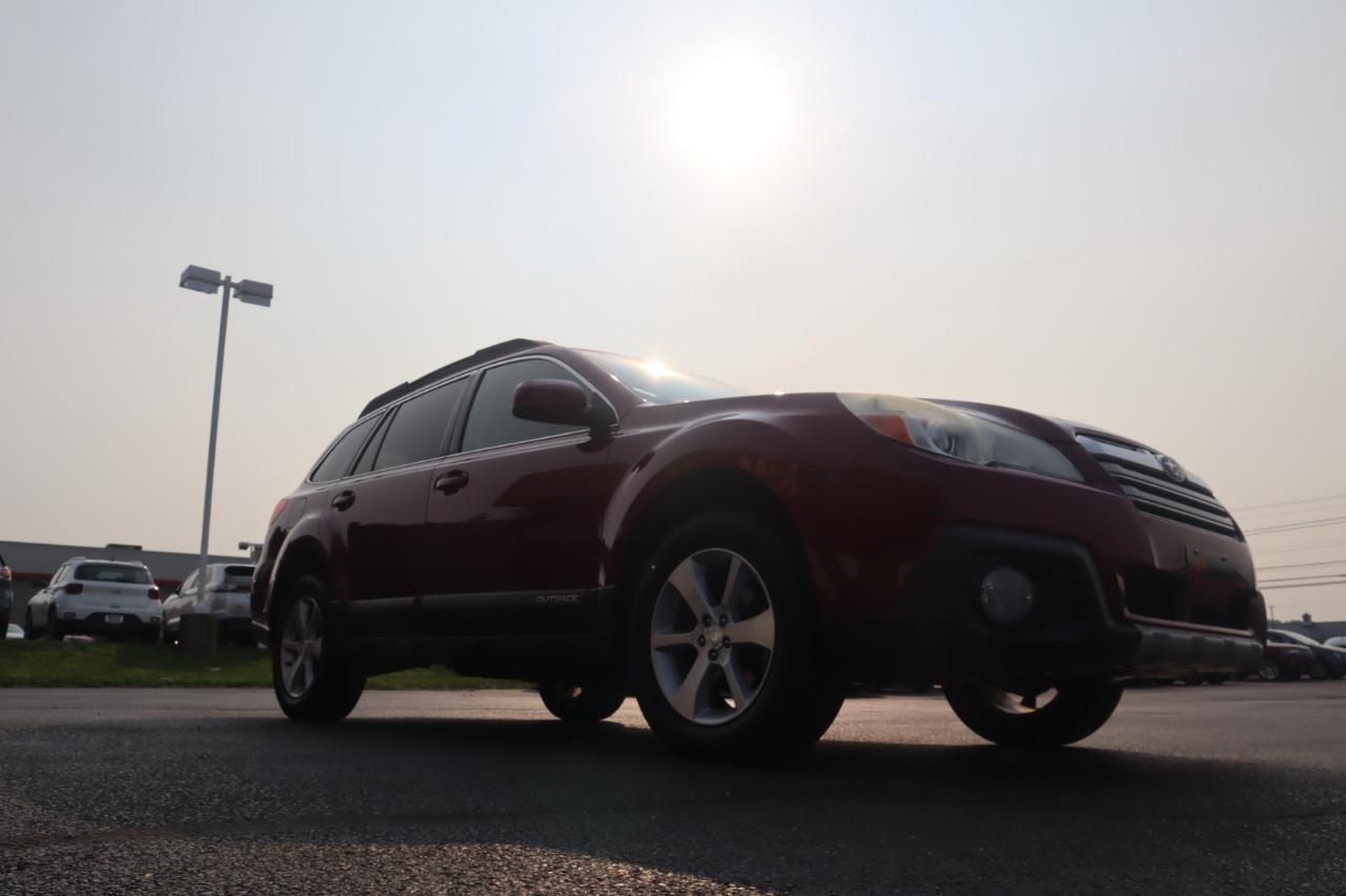 Subaru Outback 4dr Wgn H4 Auto 2.5i Limited 2013