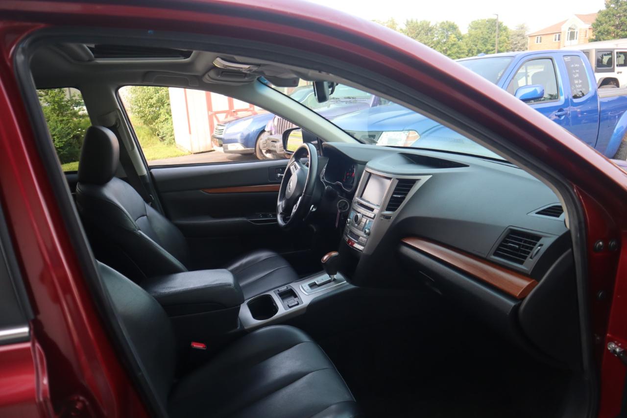 Subaru Outback 4dr Wgn H4 Auto 2.5i Limited 2013
