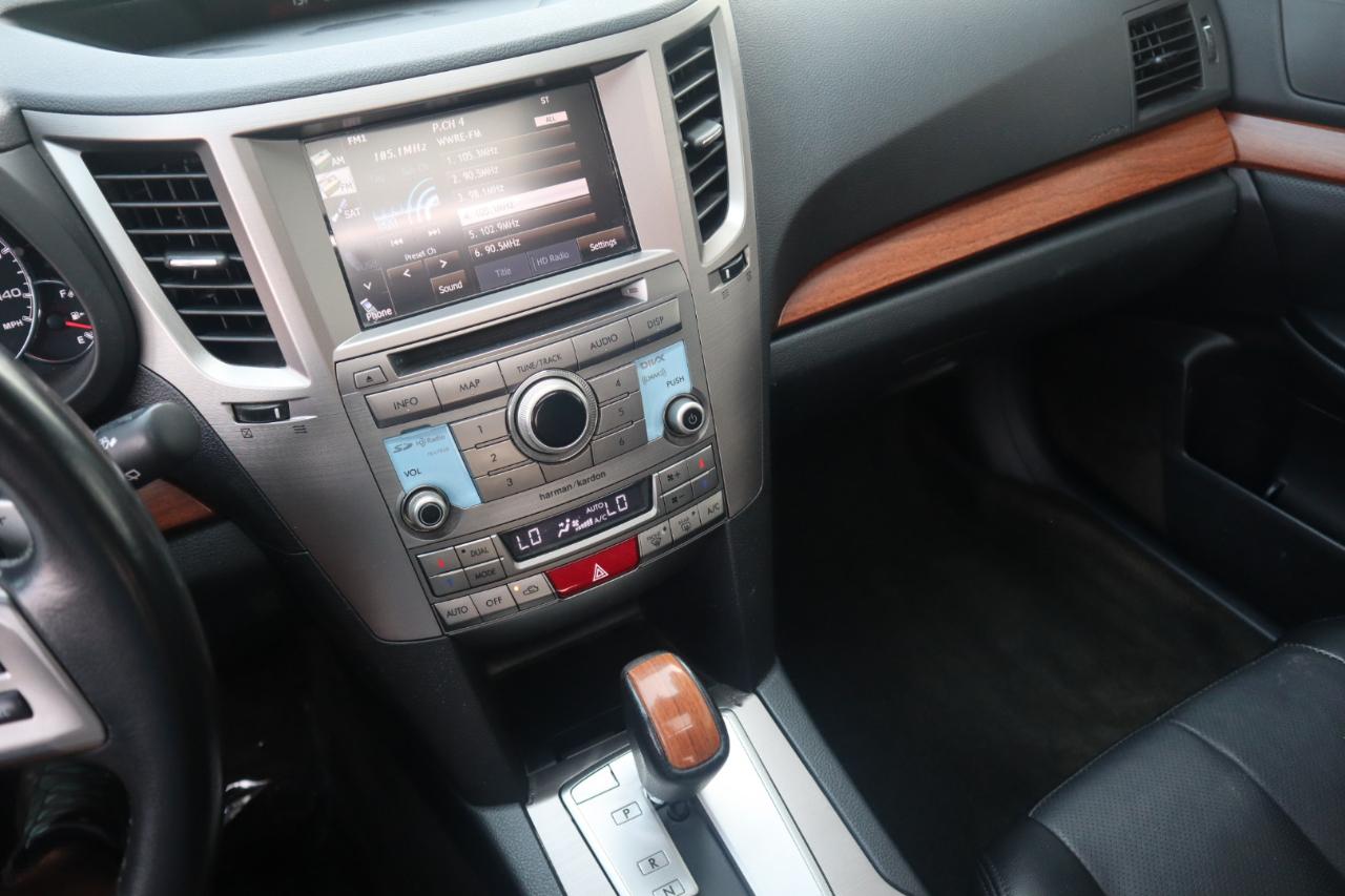 Subaru Outback 4dr Wgn H4 Auto 2.5i Limited 2013