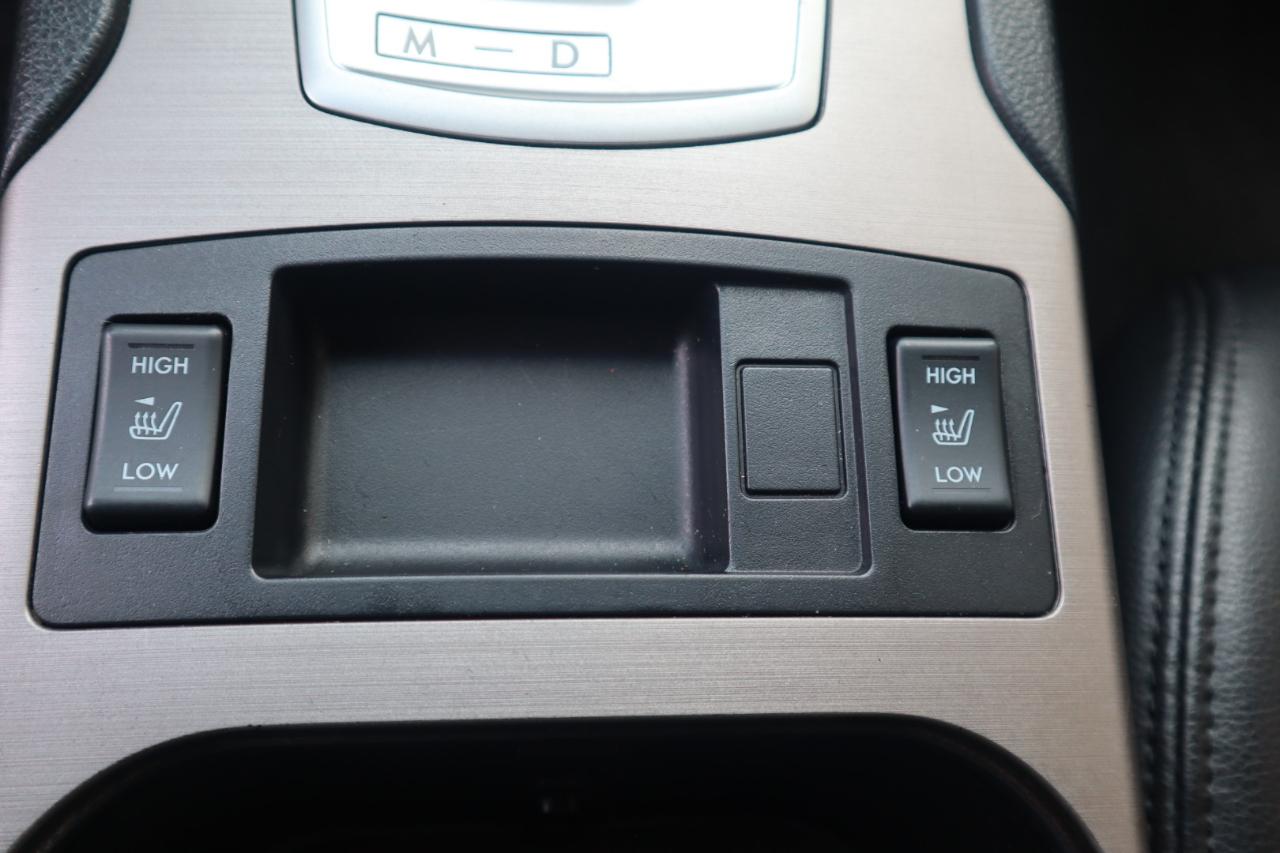 Subaru Outback 4dr Wgn H4 Auto 2.5i Limited 2013