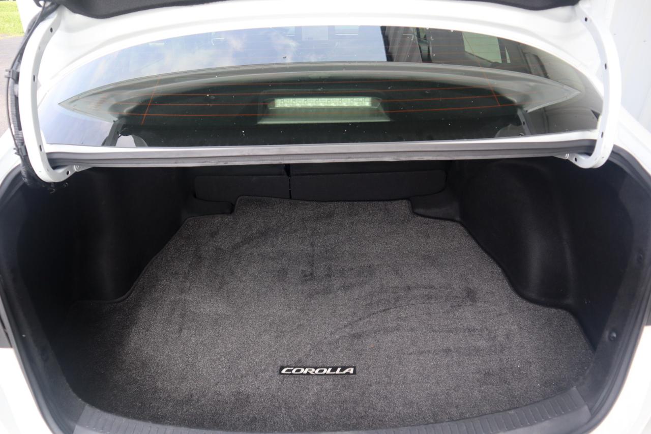 Toyota Corolla LE CVT (Natl) 2023