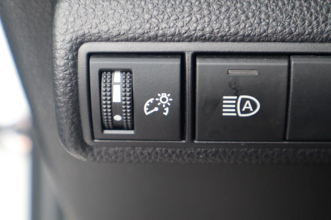 Toyota Corolla LE CVT (Natl) 2023