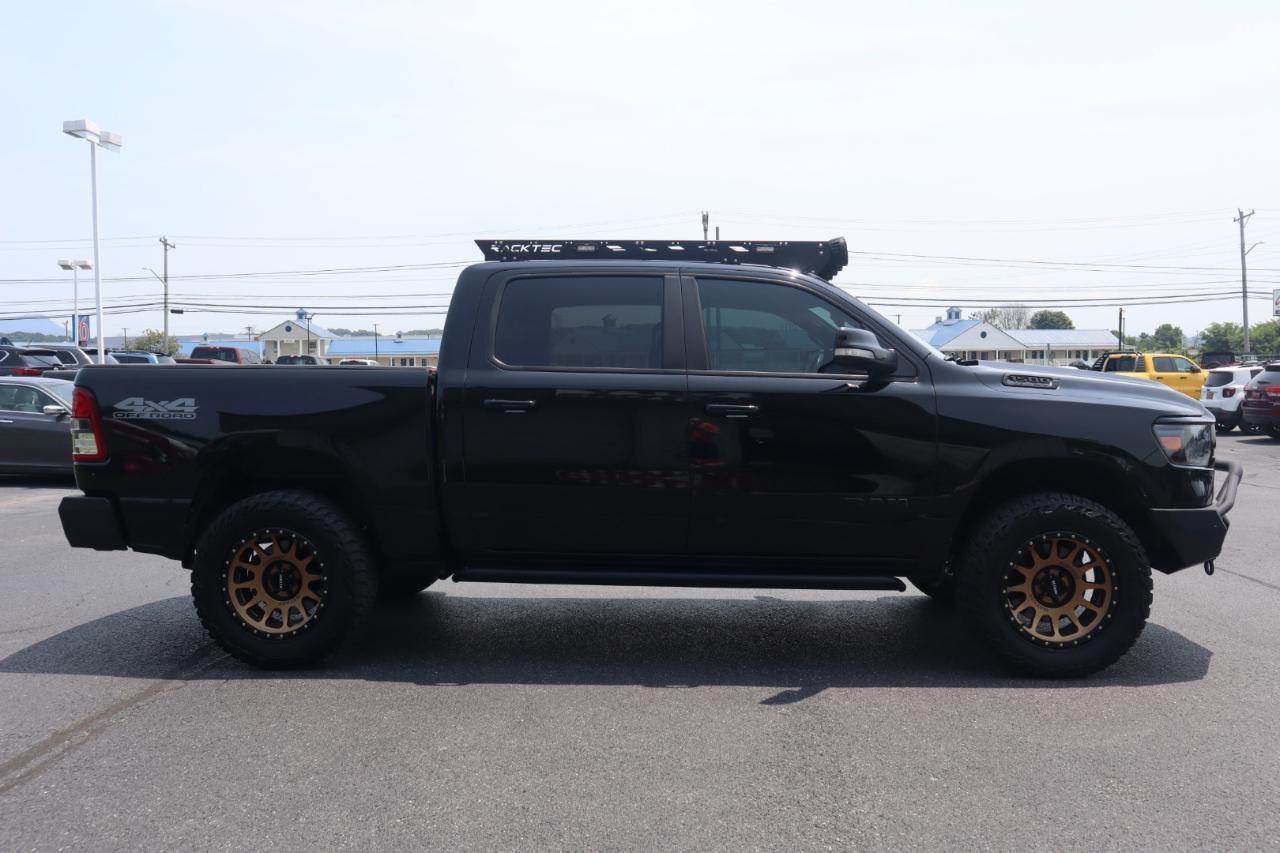 RAM 1500 Big Horn/Lone Star 4x4 Crew Cab 5'7" Box 2019