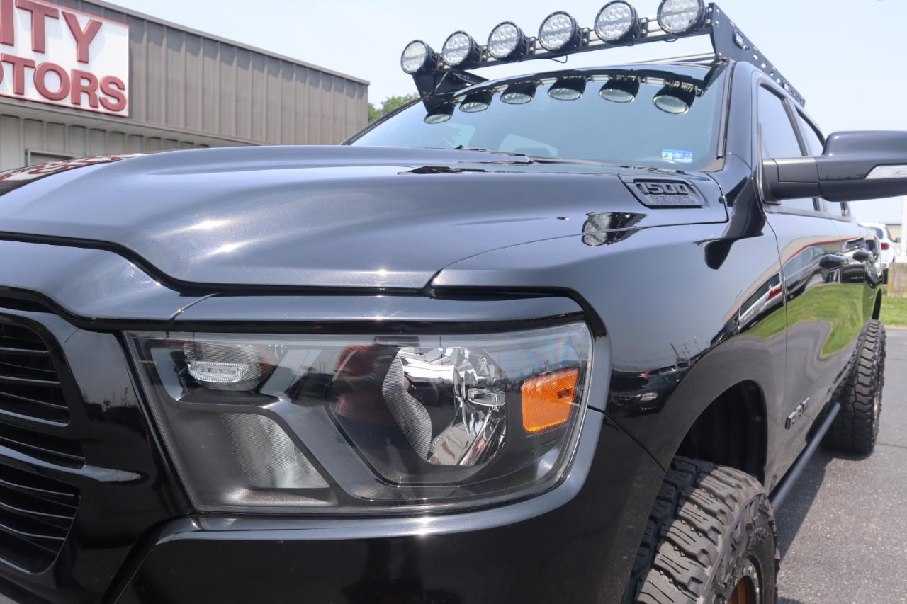 RAM 1500 Big Horn/Lone Star 4x4 Crew Cab 5'7" Box 2019