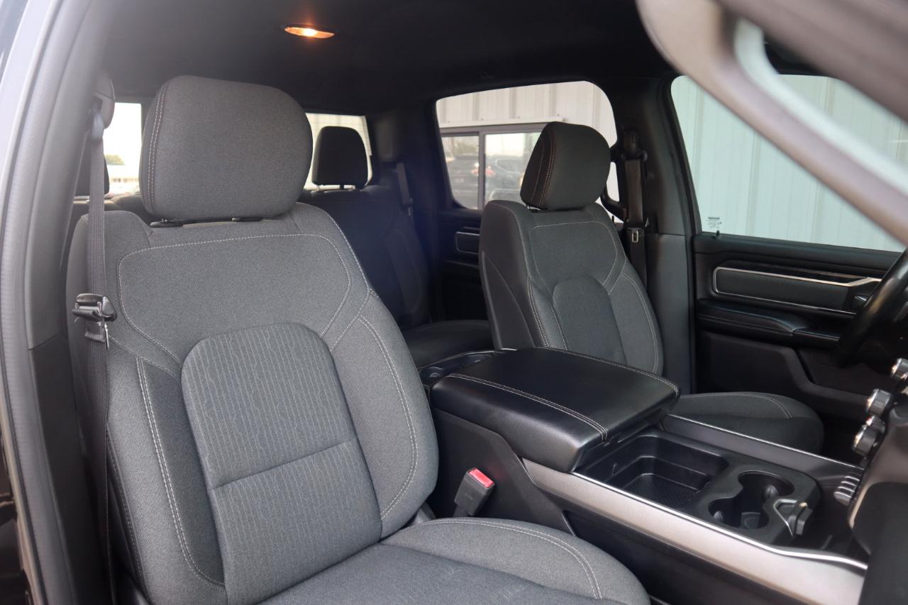 RAM 1500 Big Horn/Lone Star 4x4 Crew Cab 5'7" Box 2019