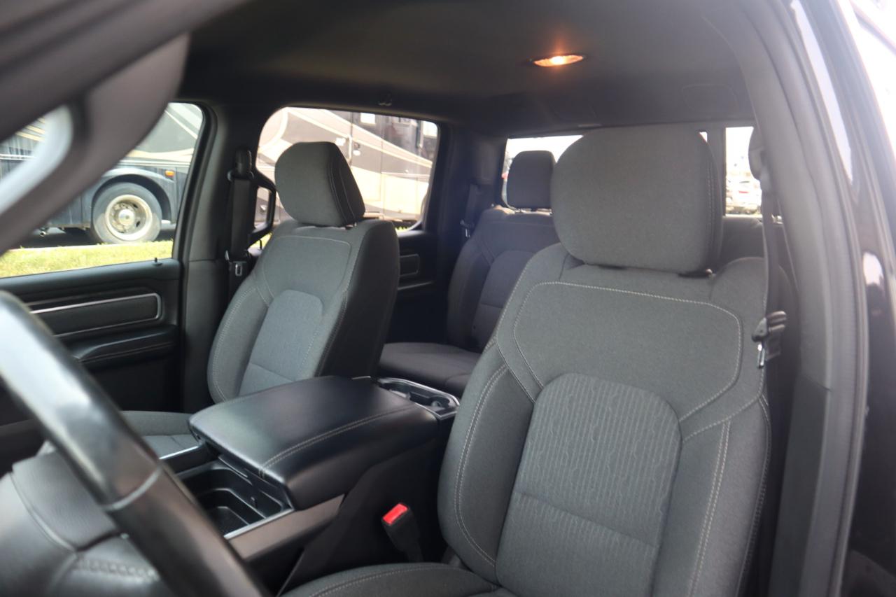 RAM 1500 Big Horn/Lone Star 4x4 Crew Cab 5'7" Box 2019