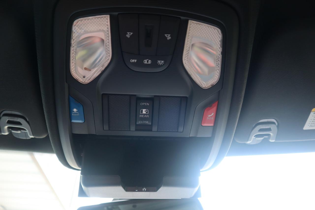 RAM 1500 Big Horn/Lone Star 4x4 Crew Cab 5'7" Box 2019