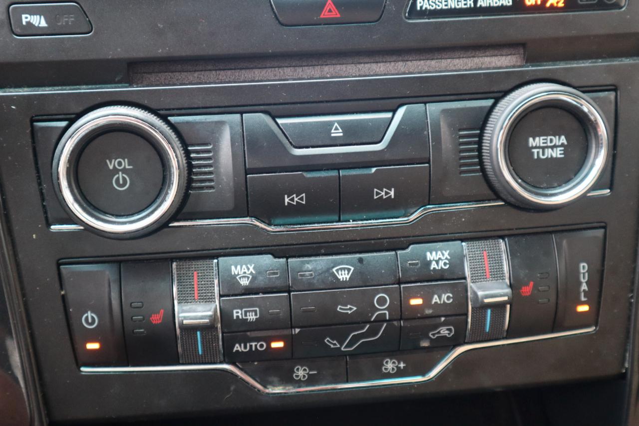 Ford Explorer 4WD 4dr XLT 2016