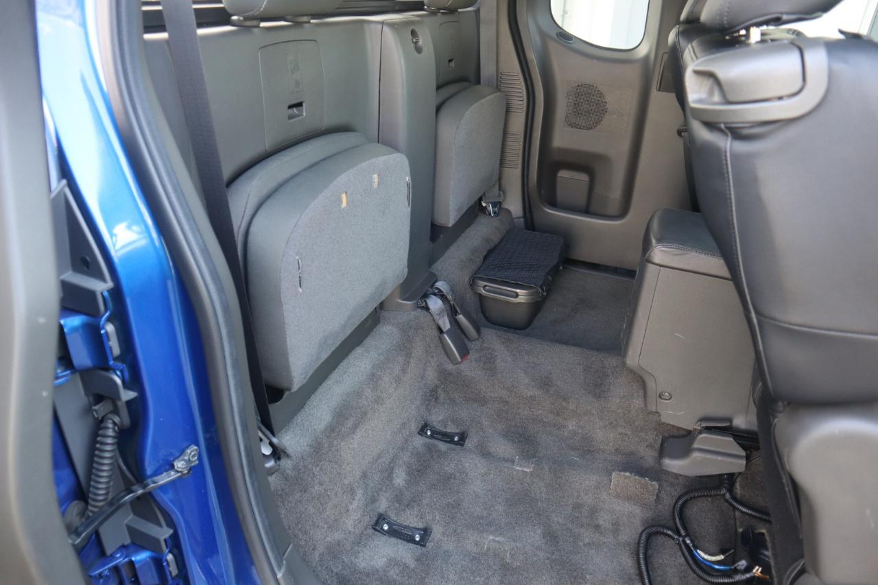 Nissan Frontier 4WD King Cab Auto PRO-4X 2013