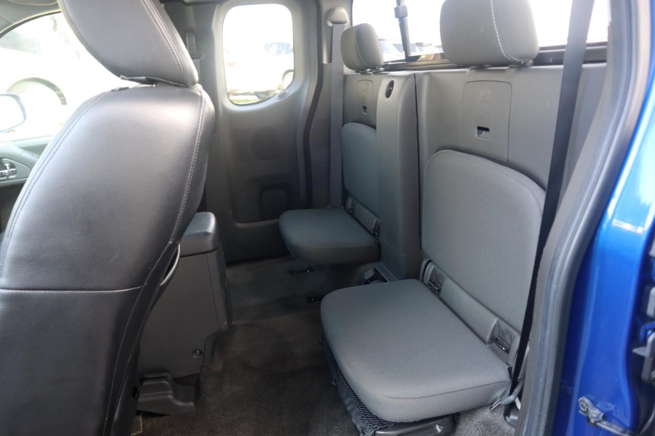 Nissan Frontier 4WD King Cab Auto PRO-4X 2013