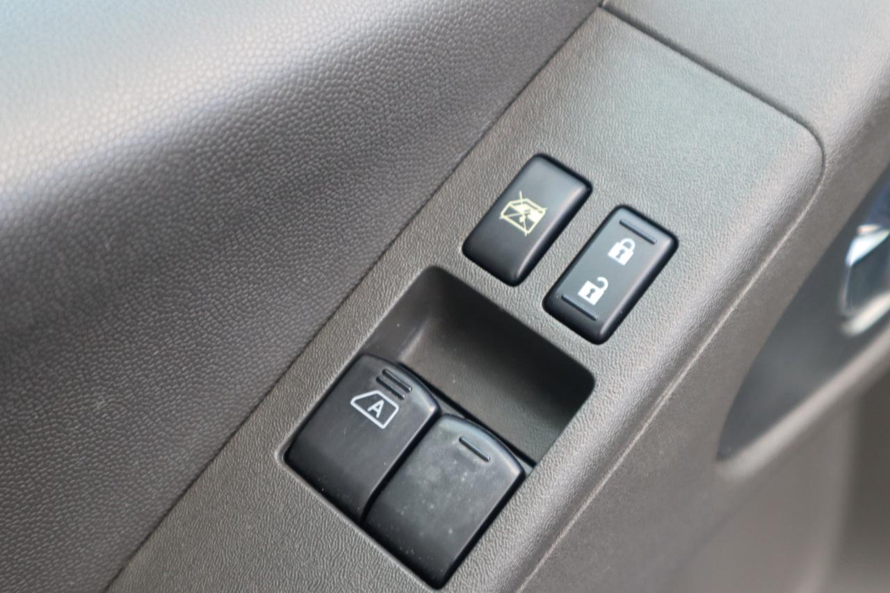 Nissan Frontier 4WD King Cab Auto PRO-4X 2013