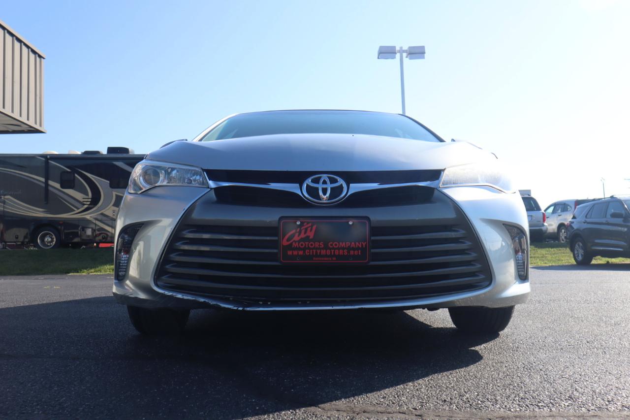 Toyota Camry XLE Auto (Natl) 2017