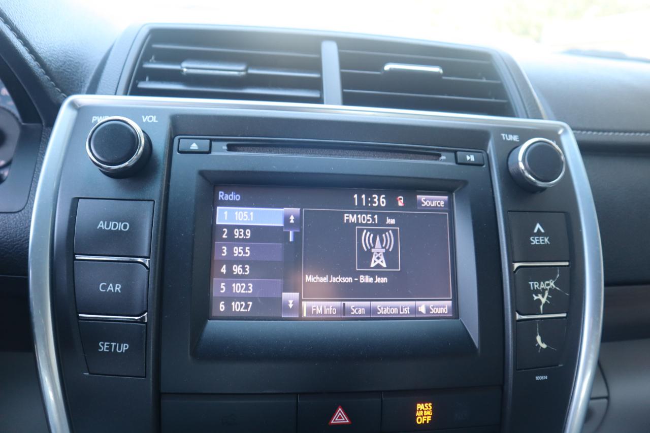 Toyota Camry XLE Auto (Natl) 2017