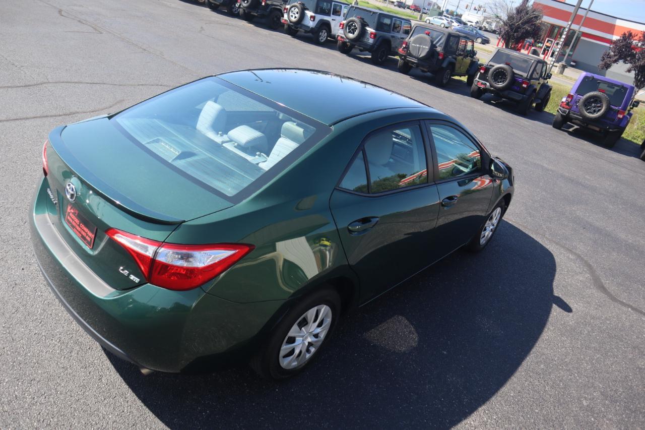 Toyota Corolla 4dr Sdn CVT LE ECO (Natl) 2015