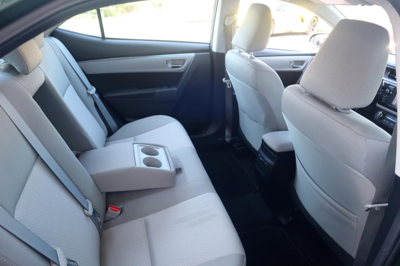 Toyota Corolla 4dr Sdn CVT LE ECO (Natl) 2015