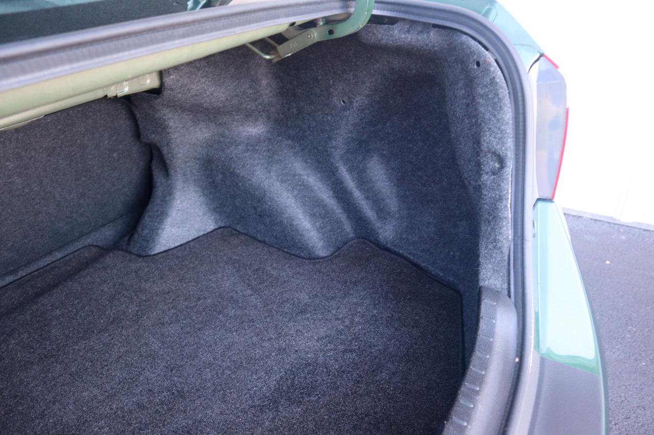 Toyota Corolla 4dr Sdn CVT LE ECO (Natl) 2015