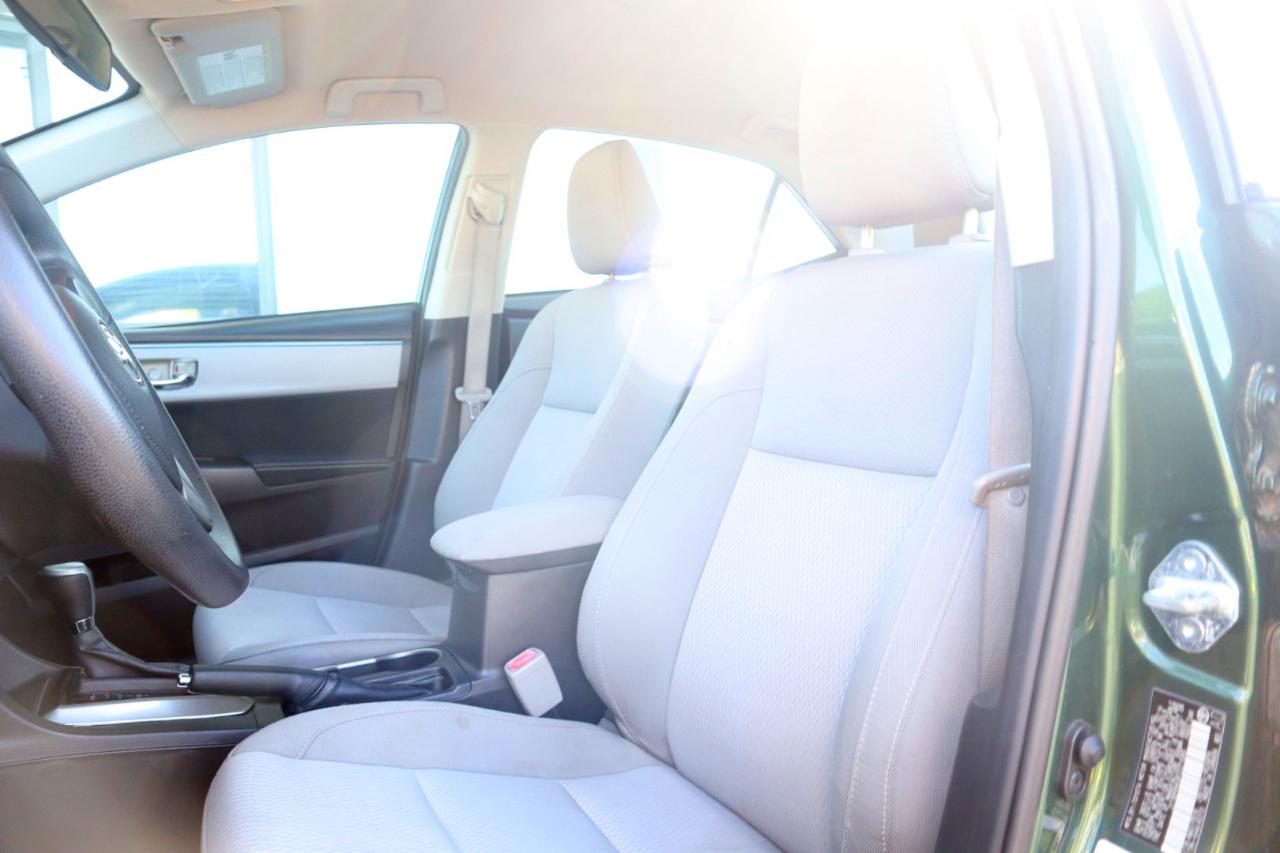 Toyota Corolla 4dr Sdn CVT LE ECO (Natl) 2015