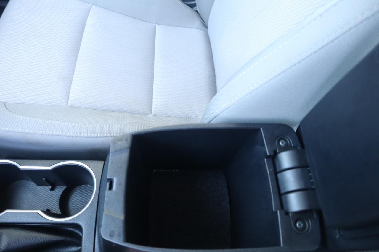 Toyota Corolla 4dr Sdn CVT LE ECO (Natl) 2015