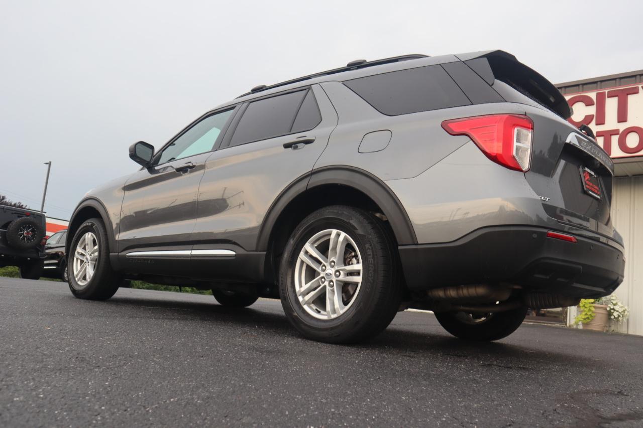 Ford Explorer XLT 4WD 2023