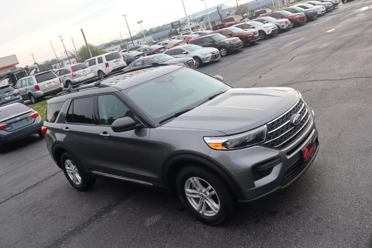 Ford Explorer XLT 4WD 2023