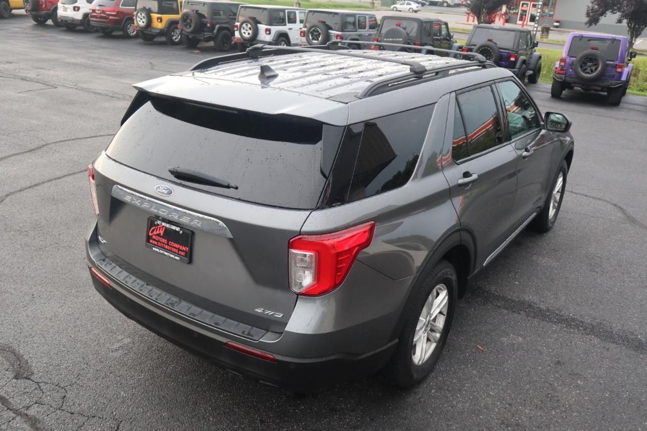 Ford Explorer XLT 4WD 2023
