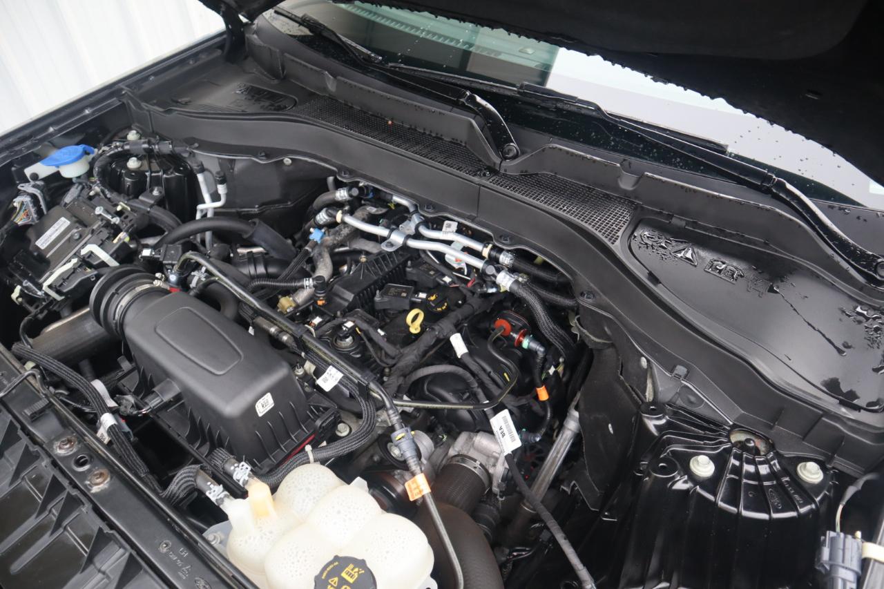 Ford Explorer XLT 4WD 2023