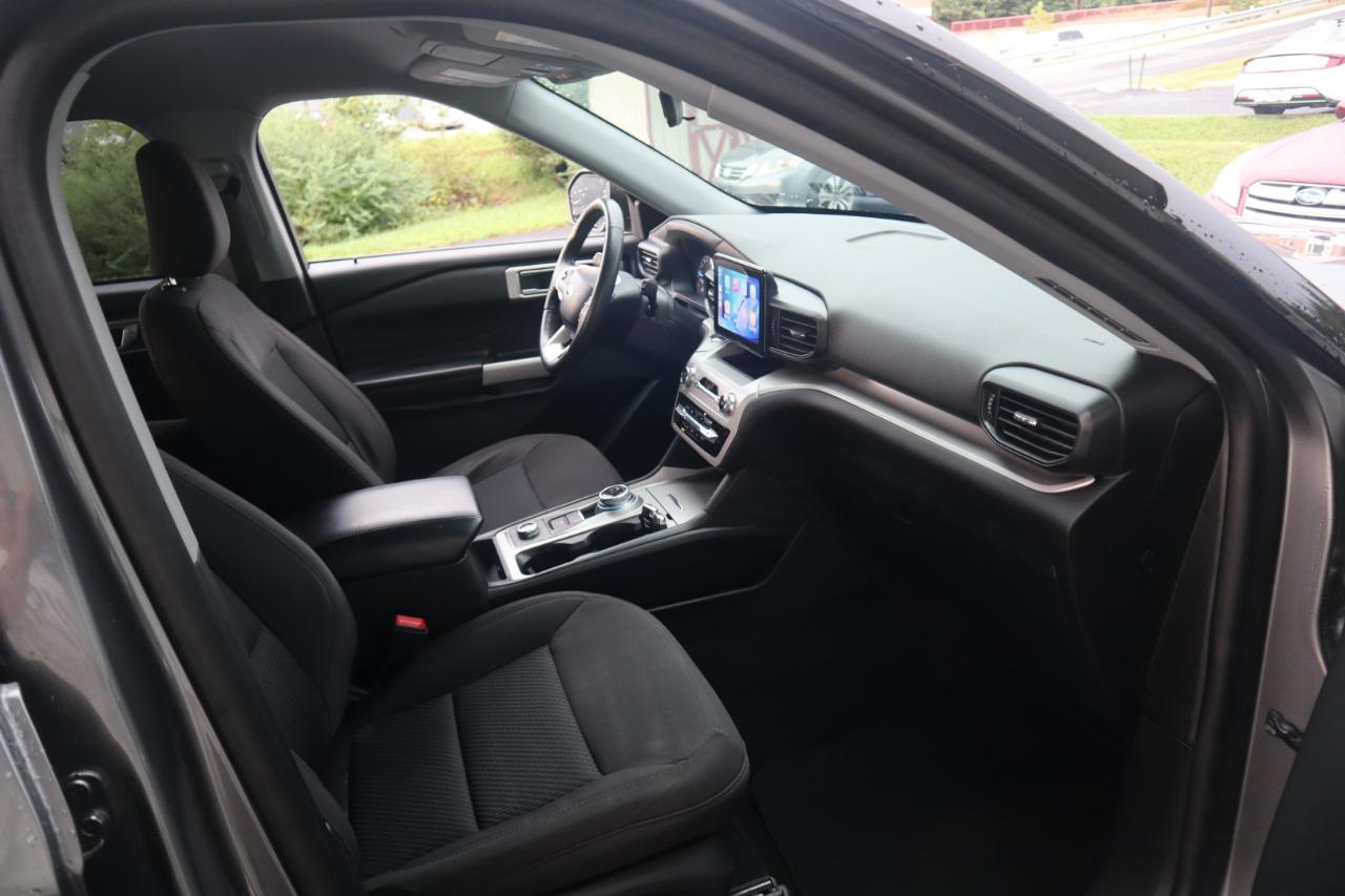 Ford Explorer XLT 4WD 2023