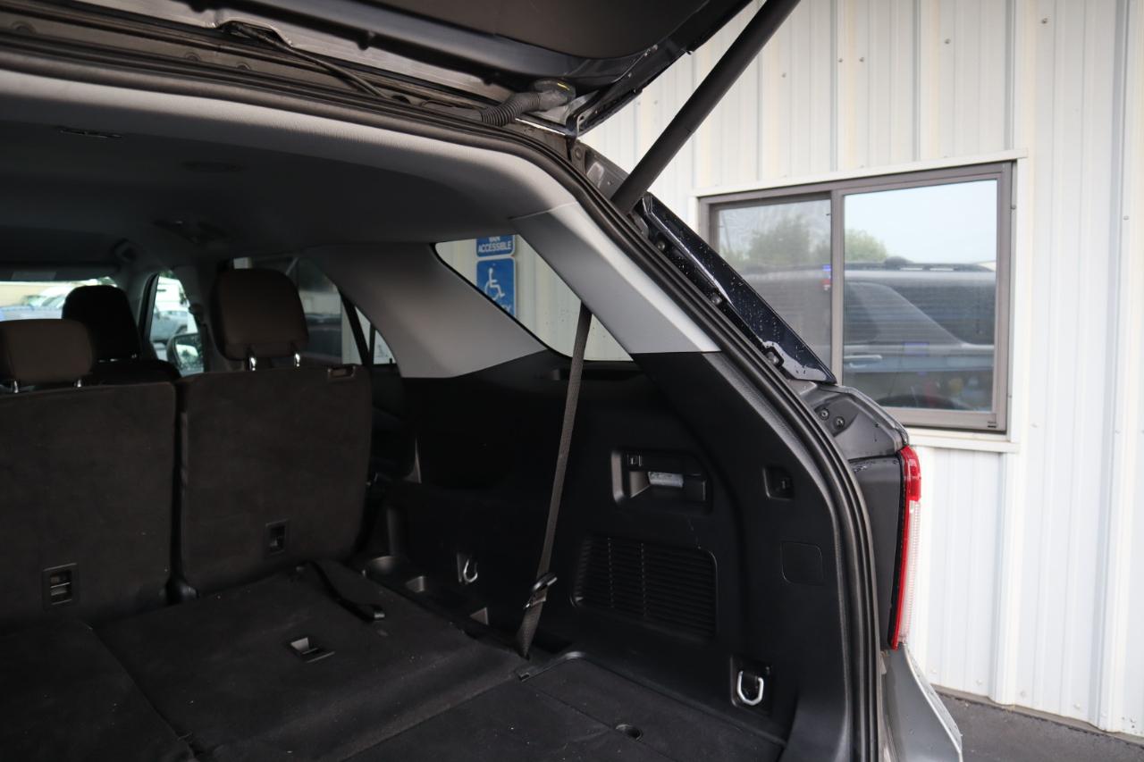 Ford Explorer XLT 4WD 2023