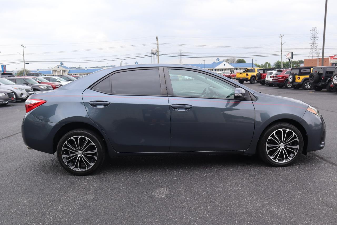 Toyota Corolla 4dr Sdn CVT S w/Special Edition Pkg (Natl) 2016