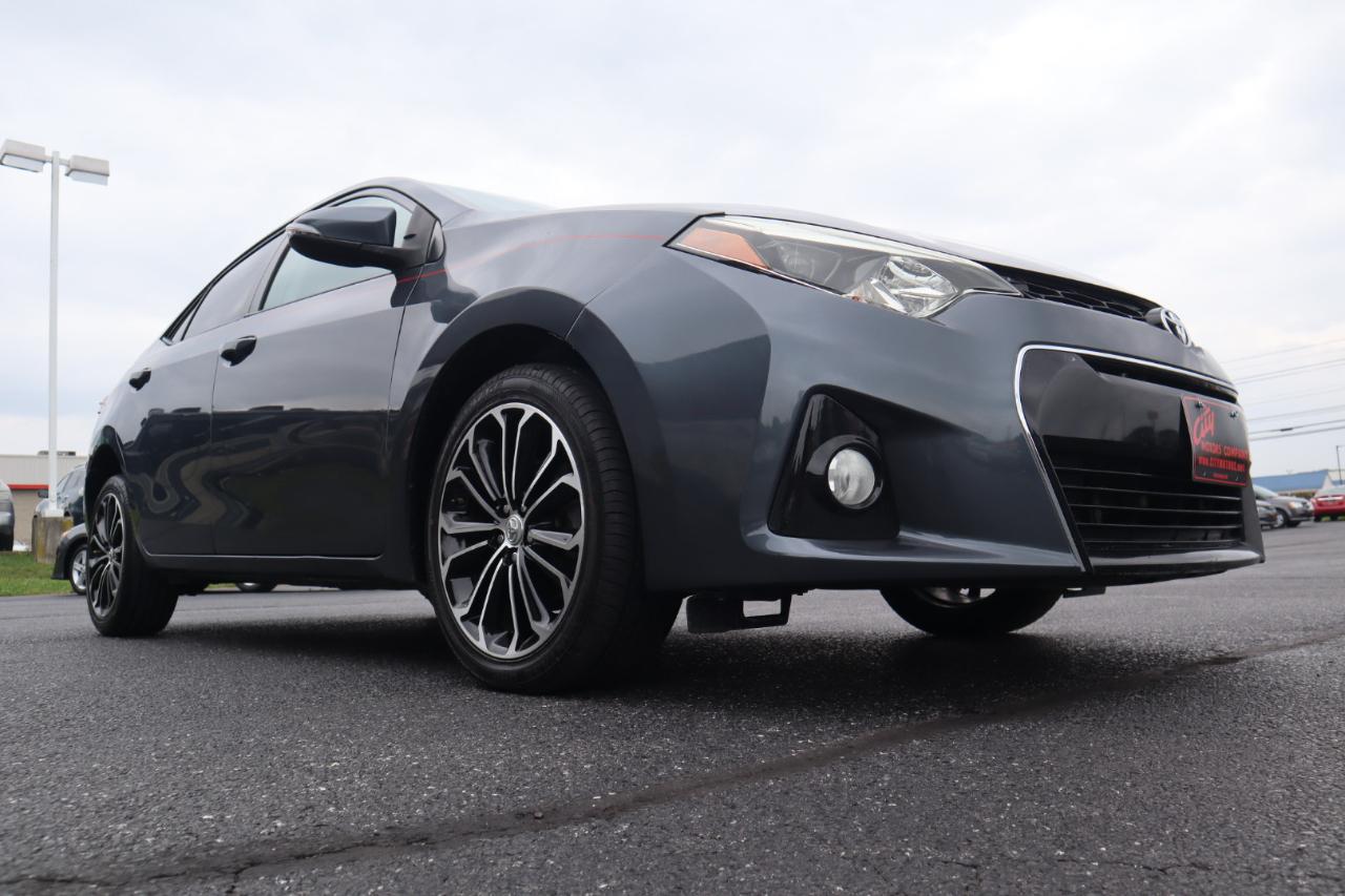 Toyota Corolla 4dr Sdn CVT S w/Special Edition Pkg (Natl) 2016