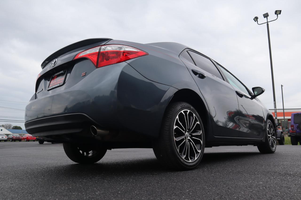 Toyota Corolla 4dr Sdn CVT S w/Special Edition Pkg (Natl) 2016