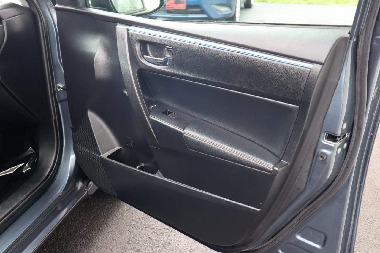 Toyota Corolla 4dr Sdn CVT S w/Special Edition Pkg (Natl) 2016